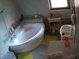 Julmodels Bathroom 1st Floor-2